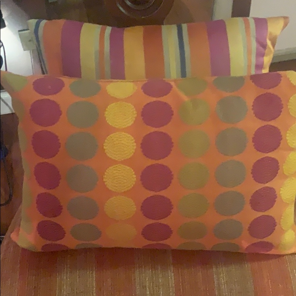 Pillows - Picture 3 of 4